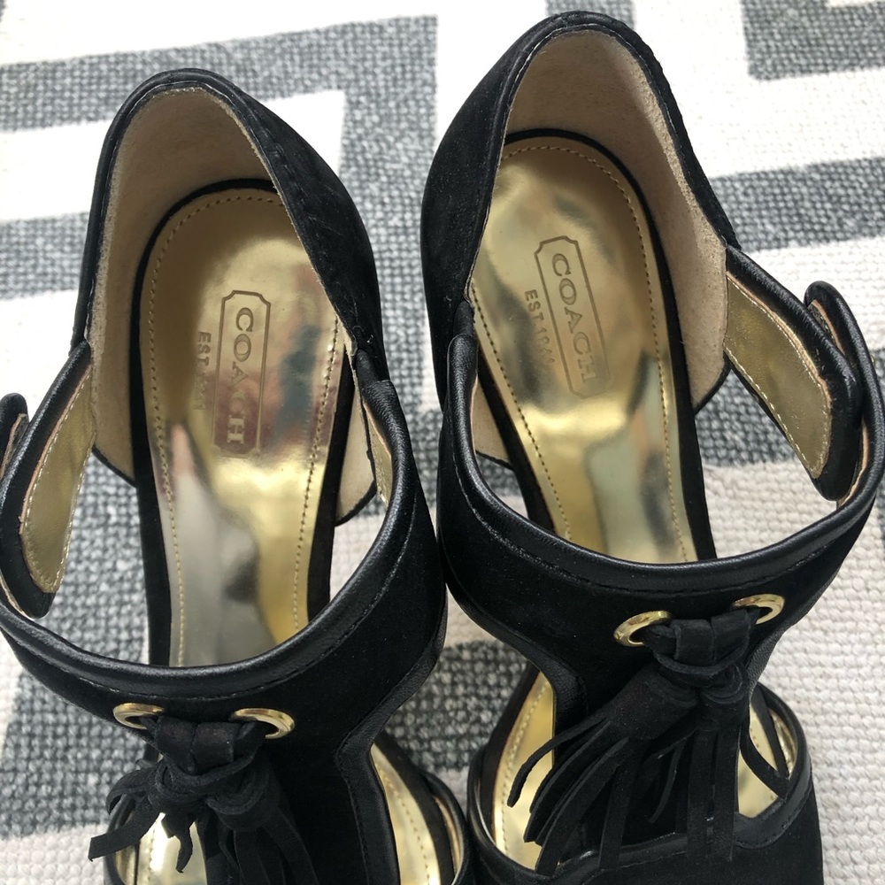 NWOT | Ladies Tstrap Coach Heels - Picture 3 of 8